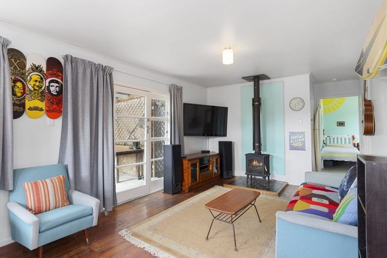 Photo of property in 56 Simpson Road, Papamoa Beach, Papamoa, 3118
