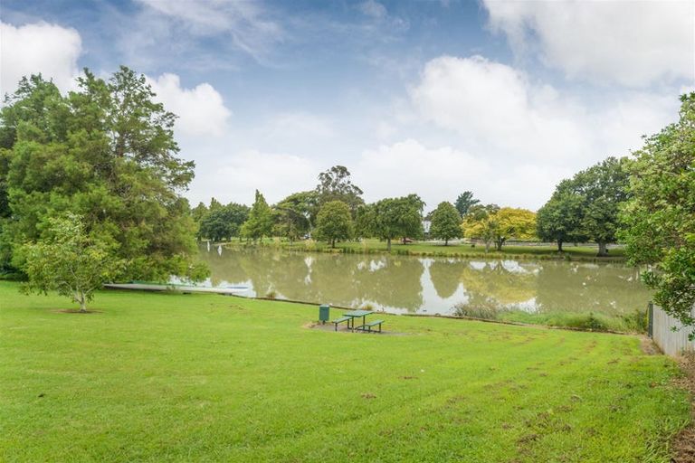Photo of property in 92 Jickell Street, Hokowhitu, Palmerston North, 4410