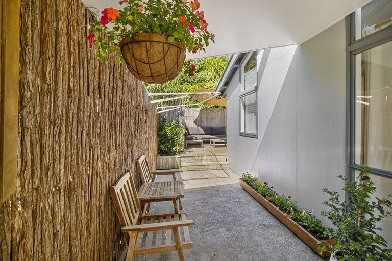 Photo of property in 17b Clawton Street, Westown, New Plymouth, 4310