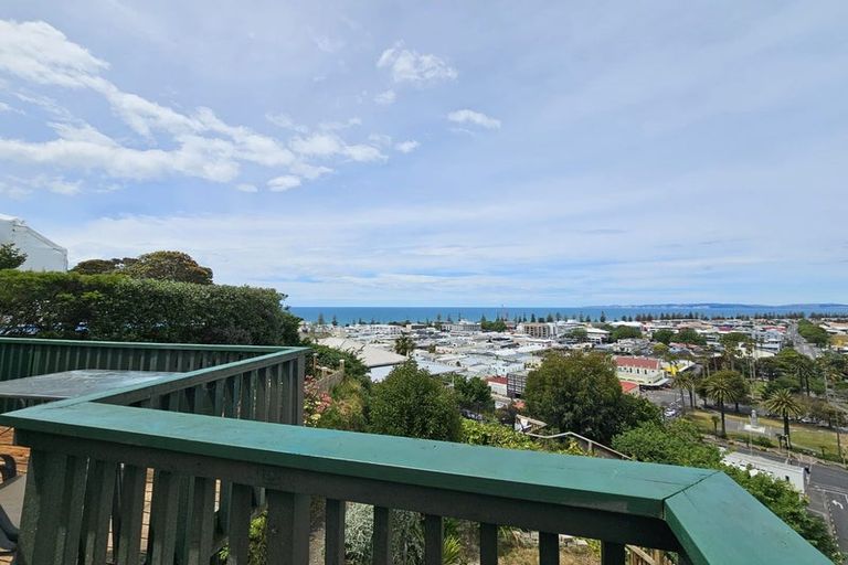 Photo of property in 42 Cameron Road, Bluff Hill, Napier, 4110