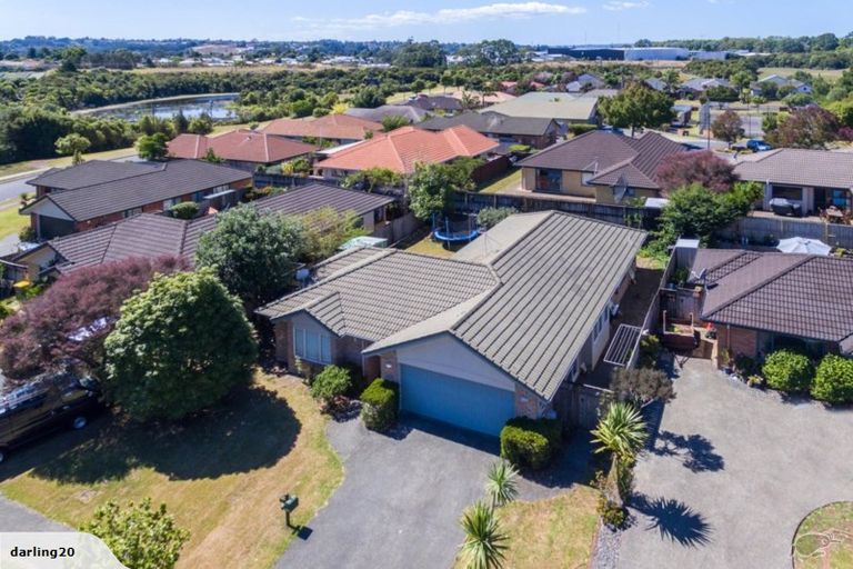 Photo of property in 80 Hillwell Drive, Henderson, Auckland, 0612