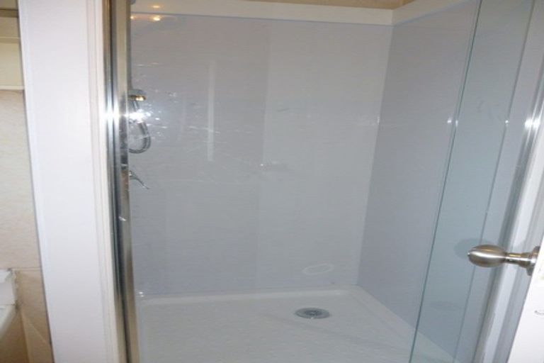 Photo of property in 109 Keegan Drive, Massey, Auckland, 0614