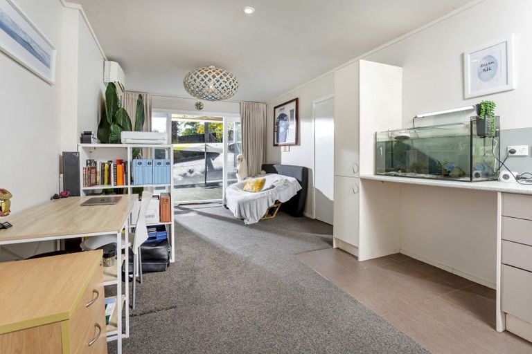 Photo of property in 181b Greenhithe Road, Greenhithe, Auckland, 0632