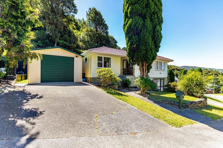 Photo of property in 54 Kowhai Street, Wainuiomata, Lower Hutt, 5014