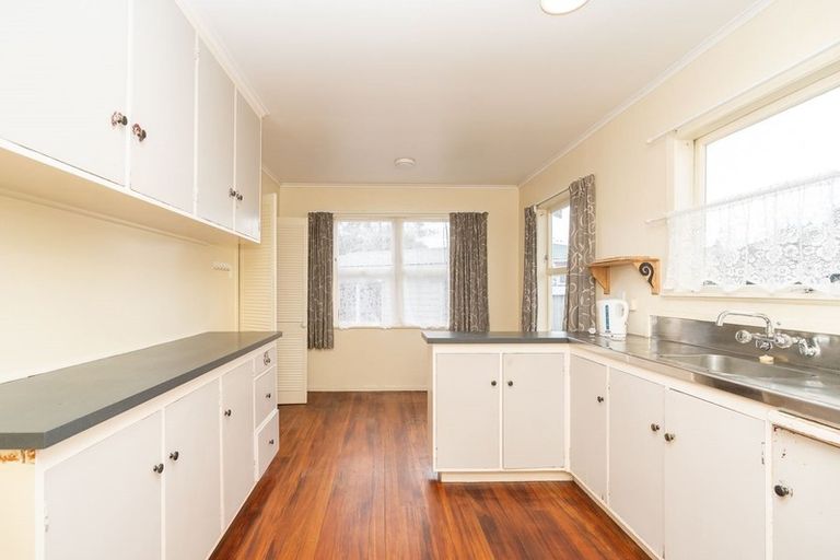 Photo of property in 38 Priscilla Crescent, Melville, Hamilton, 3206