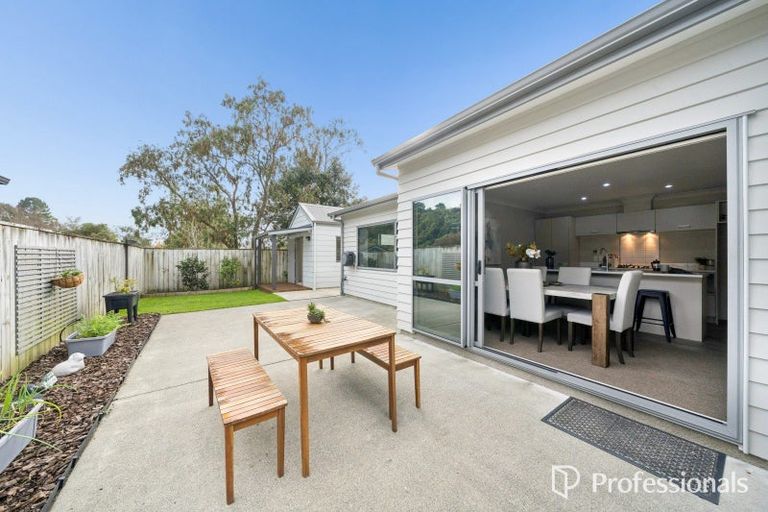 Photo of property in 16 Poppy Watts Grove, Stokes Valley, Lower Hutt, 5019