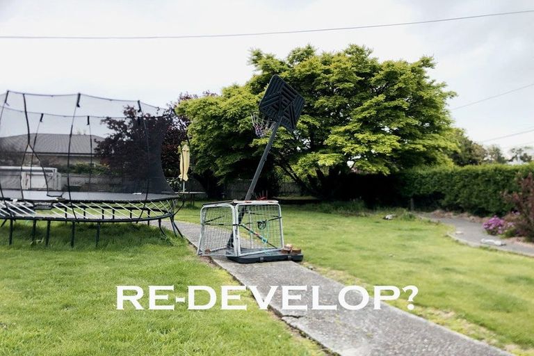 Photo of property in 39 Saint Martins Road, Saint Martins, Christchurch, 8022