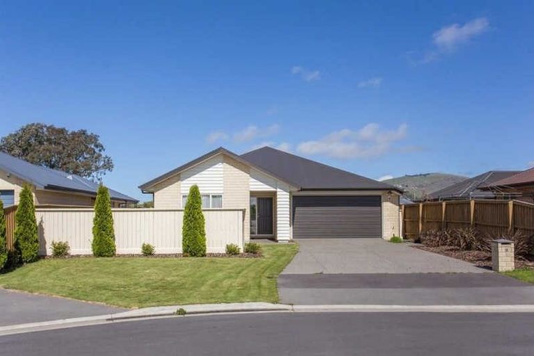 Photo of property in 16 Saint Florian Place, Woolston, Christchurch, 8062