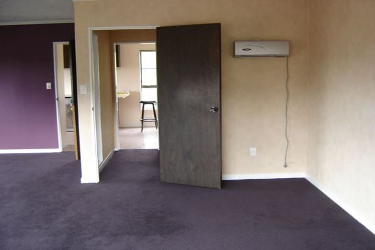 Photo of property in 6 Ballina Drive, Churton Park, Wellington, 6037
