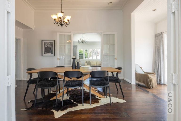 Photo of property in 25 George Street, Riverhead, 0820