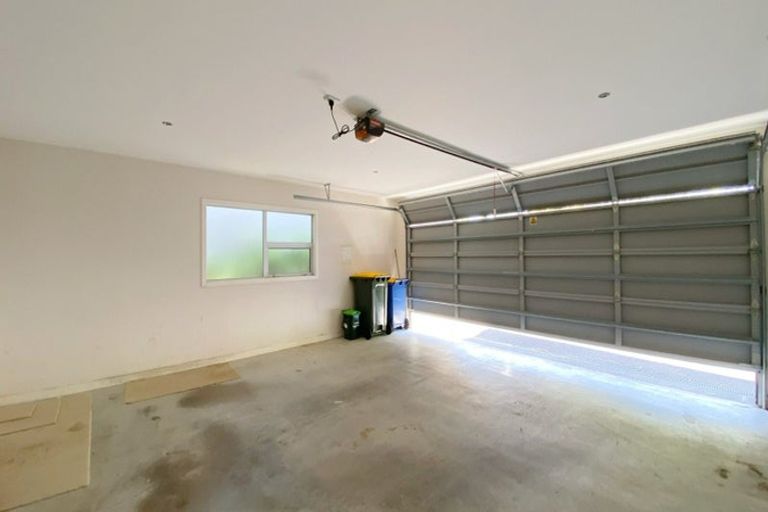 Photo of property in 34 Helvetia Drive, Browns Bay, Auckland, 0630