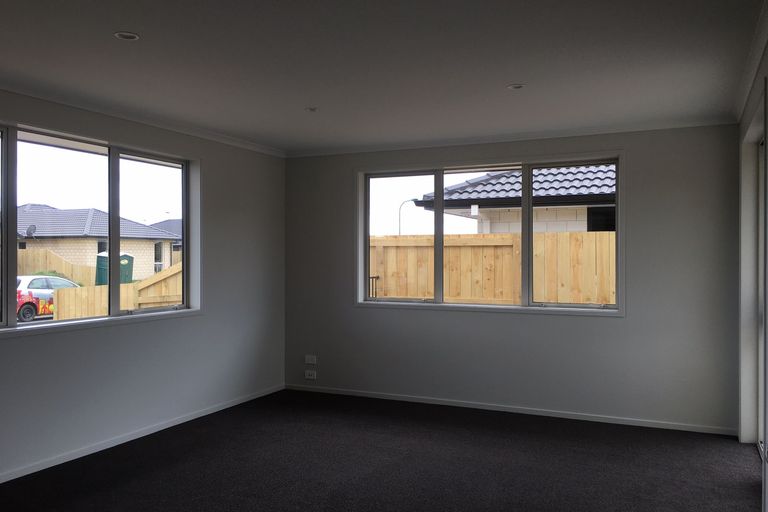 Photo of property in 7 Oka Street, Papamoa Beach, Papamoa, 3118