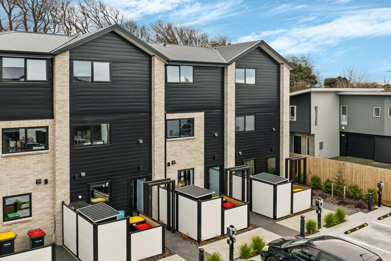 Photo of property in 3/2 Taramea Place, Addington, Christchurch, 8024