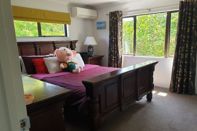 Photo of property in 73b Hillwell Drive, Henderson, Auckland, 0612