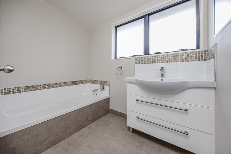 Photo of property in 5/50 Campbell Road, Onehunga, Auckland, 1061