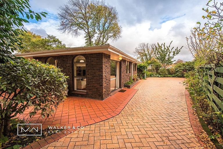Photo of property in 4b Blundell Way, Heretaunga, Upper Hutt, 5018