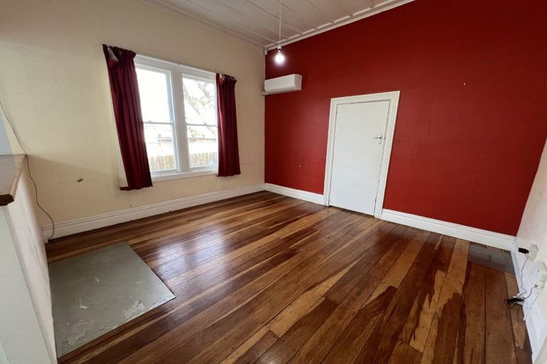 Photo of property in 79 Waldegrave Street, Palmerston North, 4410