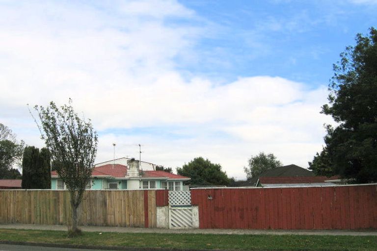 Photo of property in 65f2- Lane Street, Wallaceville, Upper Hutt, 5018