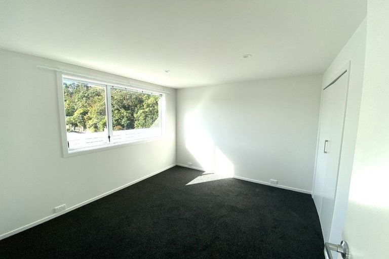 Photo of property in 10a Clinton Way, Kingston, Wellington, 6021