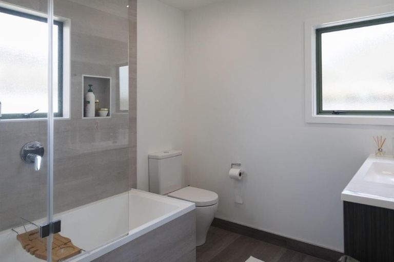 Photo of property in 630a Te Atatu Road, Te Atatu Peninsula, Auckland, 0610