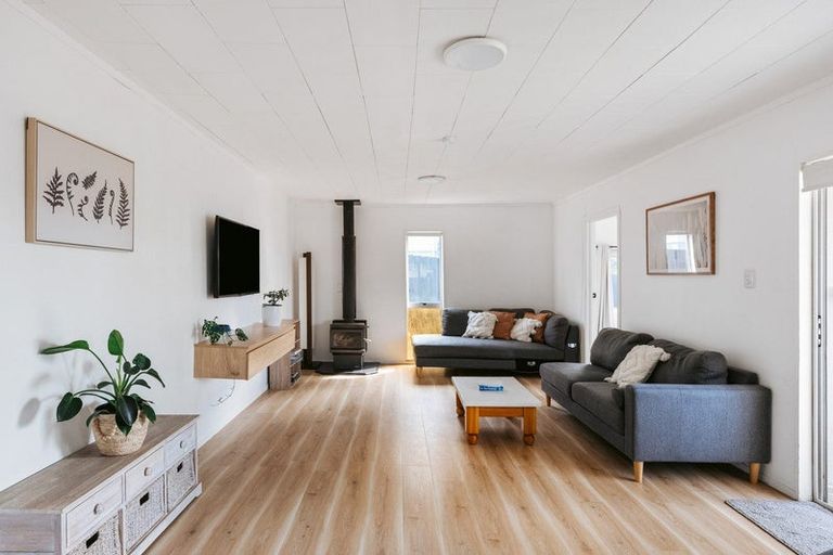 Photo of property in 1126 Papamoa Beach Road, Papamoa Beach, Papamoa, 3118