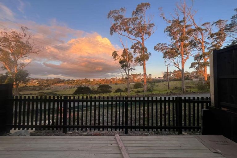 Photo of property in 43 Puhikawa Street, Massey, 0614