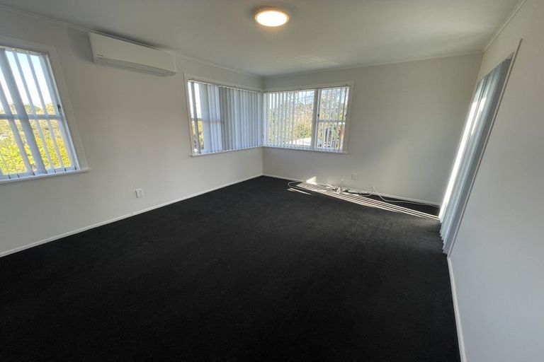 Photo of property in 57 Gloria Avenue, Te Atatu Peninsula, Auckland, 0610