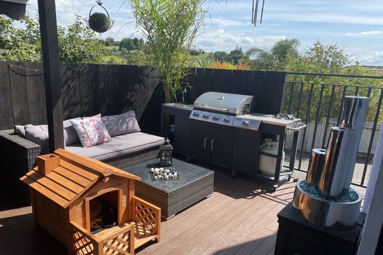 Photo of property in 22 Talbot Place, Welcome Bay, Tauranga, 3112
