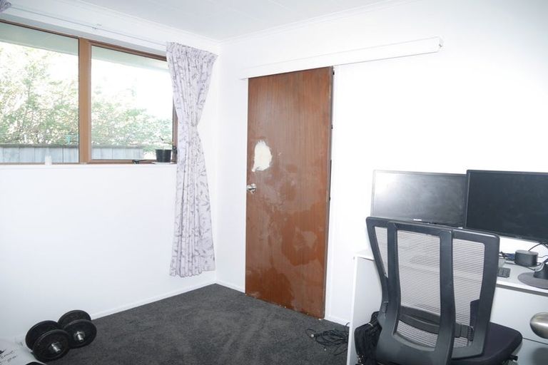 Photo of property in 62a Mazengarb Road, Paraparaumu Beach, Paraparaumu, 5032