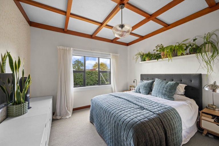 Photo of property in 54 Church Road, Taradale, Napier, 4112