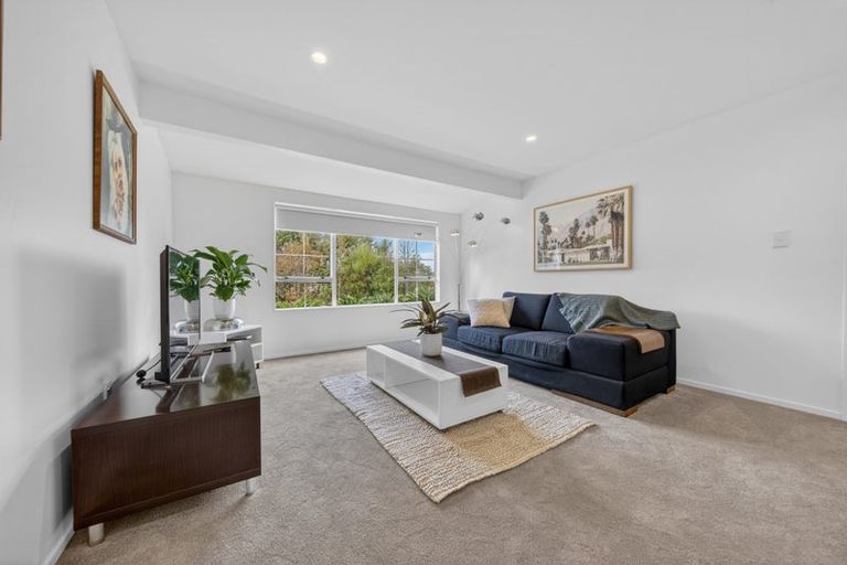 Photo of property in 73 Underhill Road, Featherston, 5710