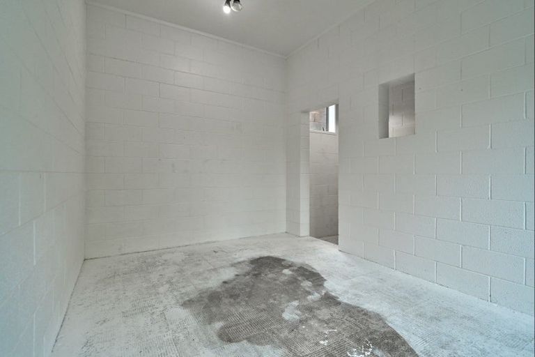 Photo of property in 12 Lovat Street, Havelock North, 4130