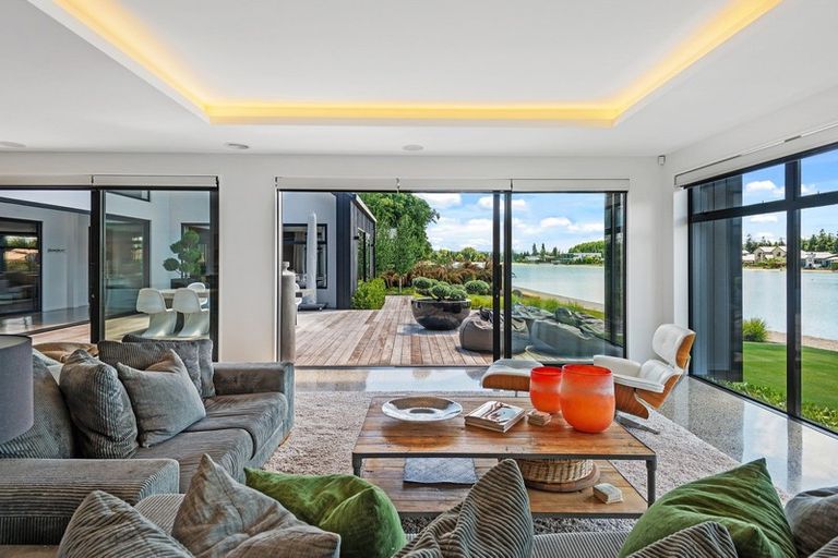 Photo of property in 34 Oakgrove Drive, Rangiora, 7400