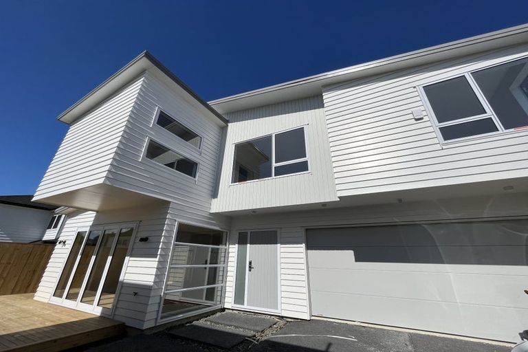 Photo of property in 82d Moore Street, Howick, Auckland, 2014