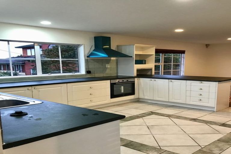 Photo of property in 49 Bushlands Park Drive, Albany, Auckland, 0632