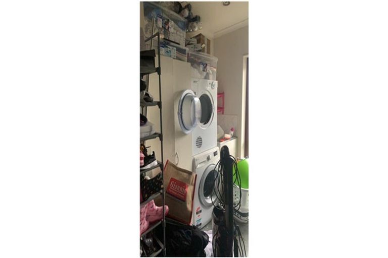 Photo of property in 24 Gendo Avenue, Henderson, Auckland, 0612