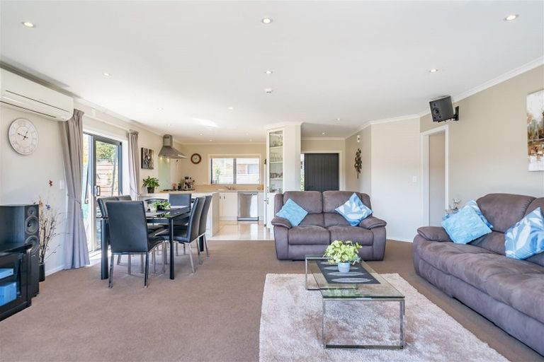 Photo of property in 30a Miro Street, Trentham, Upper Hutt, 5018