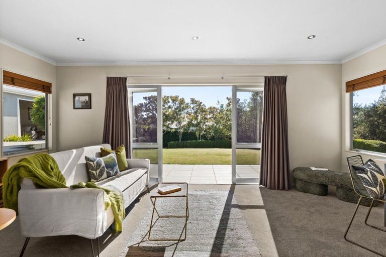 Photo of property in 50 Rochfort Road, Havelock North, 4130