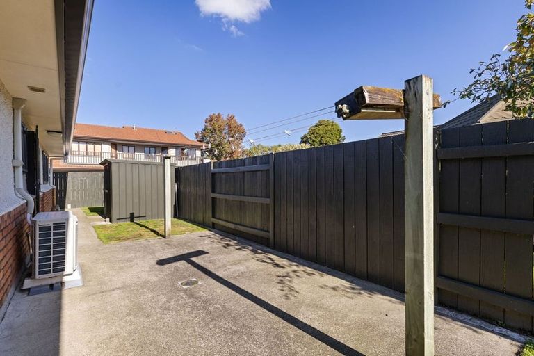 Photo of property in 18 Dougherty Place, Hokowhitu, Palmerston North, 4410