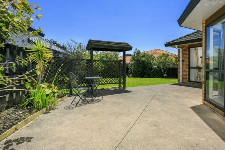 Photo of property in 26 Bushlands Park Drive, Albany, Auckland, 0632