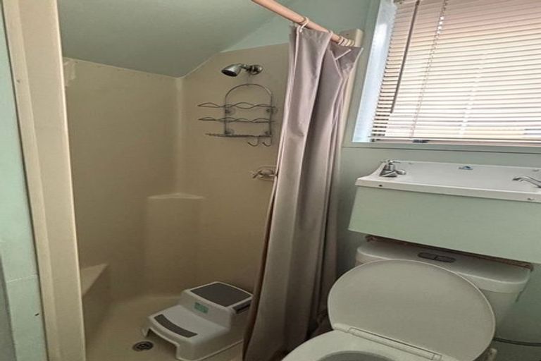 Photo of property in 1/166 Shaw Avenue, New Brighton, Christchurch, 8083