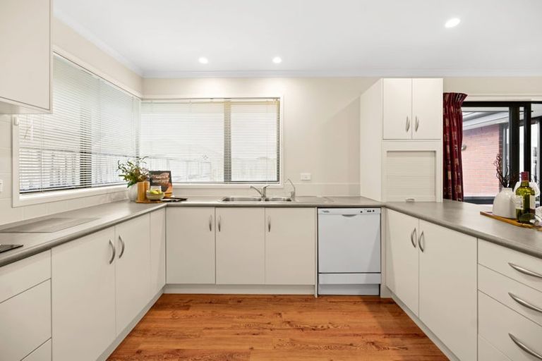 Photo of property in 3 Azure Place, Huntington, Hamilton, 3210