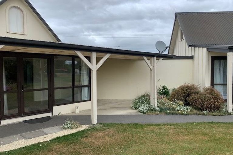 Photo of property in 70 Cardale Street, Darfield, 7510