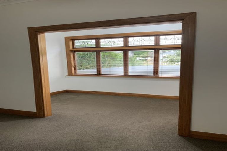 Photo of property in 9 Burrows Avenue, Karori, Wellington, 6012