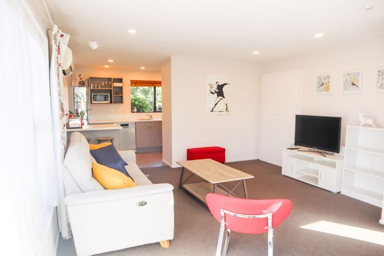 Photo of property in 3/2 Canon Street, St Albans, Christchurch, 8014