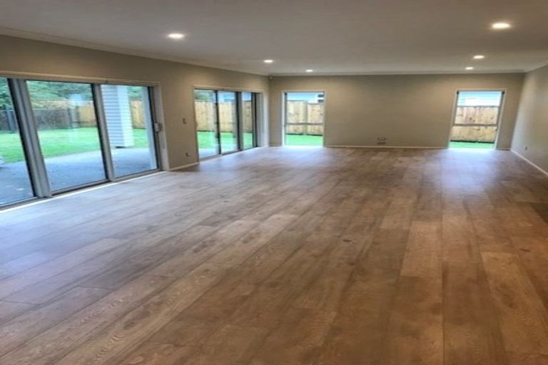 Photo of property in 44 Crabb Fields Lane, Riverhead, 0820