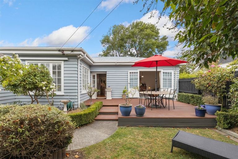 Photo of property in 82 Halton Street, Strowan, Christchurch, 8052