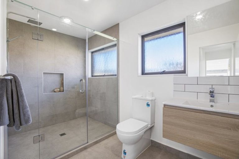 Photo of property in 1/24 Prictor Street, Papakura, 2110