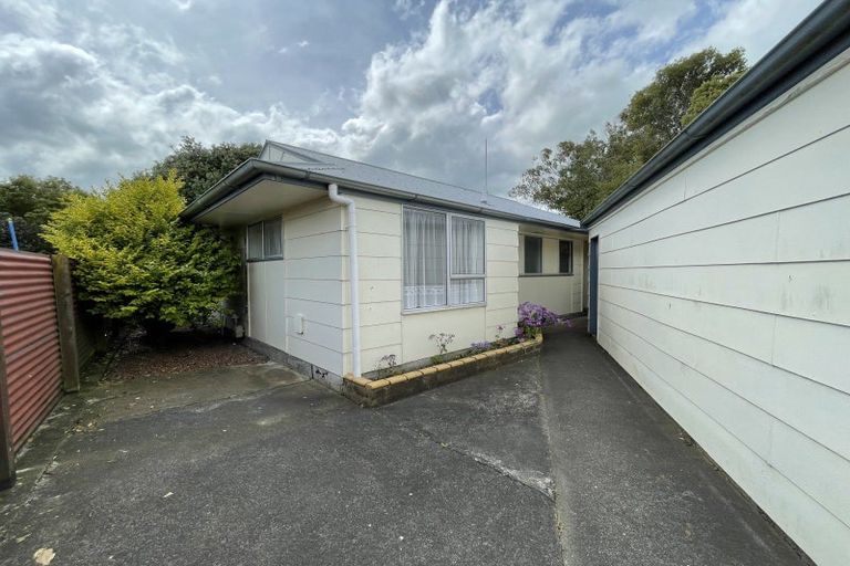 Photo of property in 45a Meadowbrook Drive, Cloverlea, Palmerston North, 4412