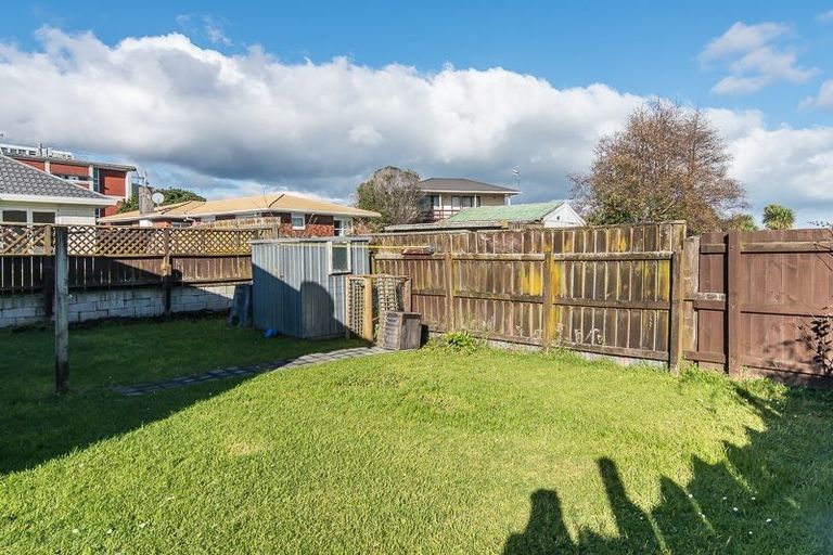 Photo of property in 71b Raumati Road, Raumati Beach, Paraparaumu, 5032
